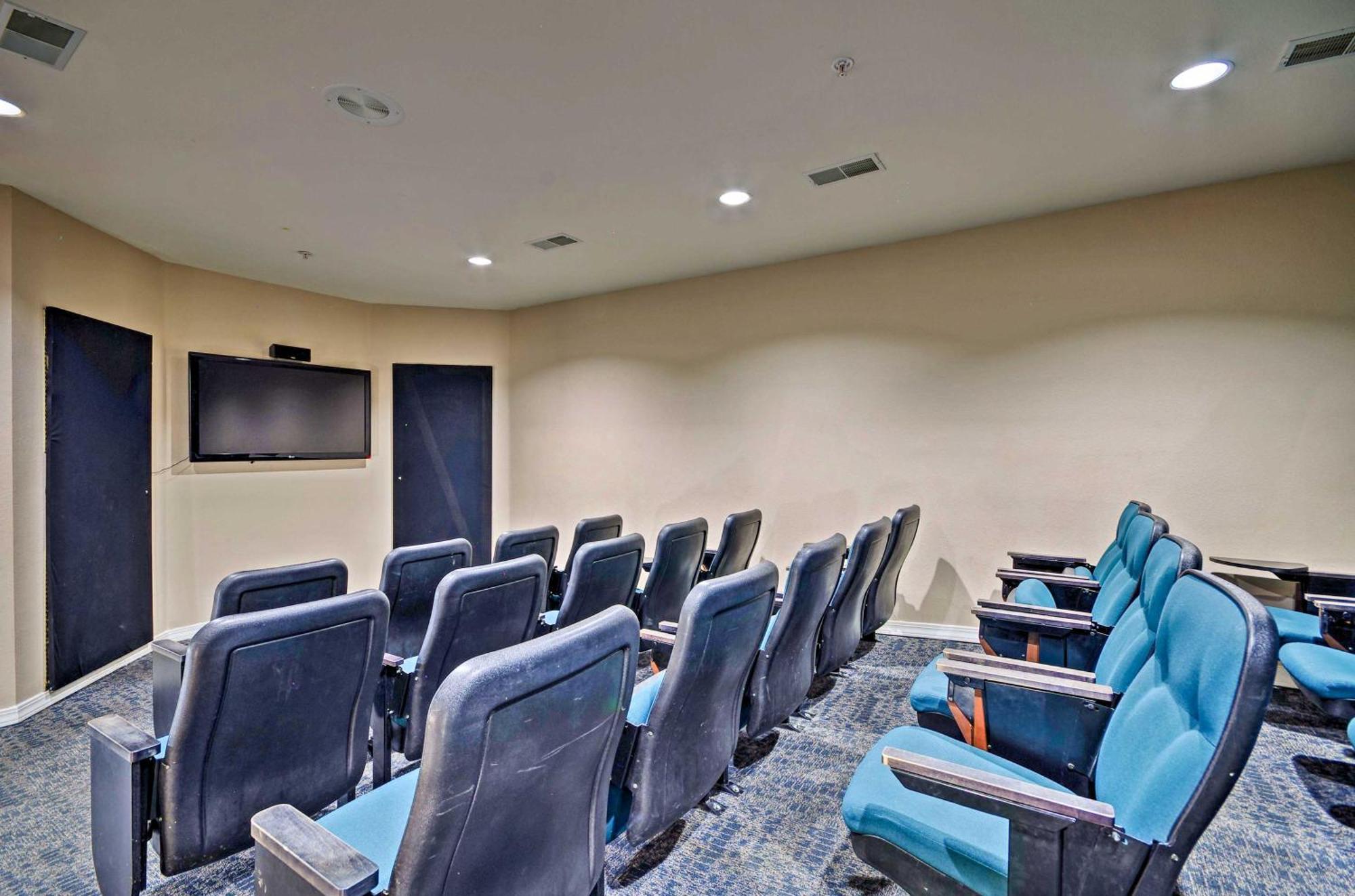 Ground-Floor Branson Condo With Community Perks Dış mekan fotoğraf
